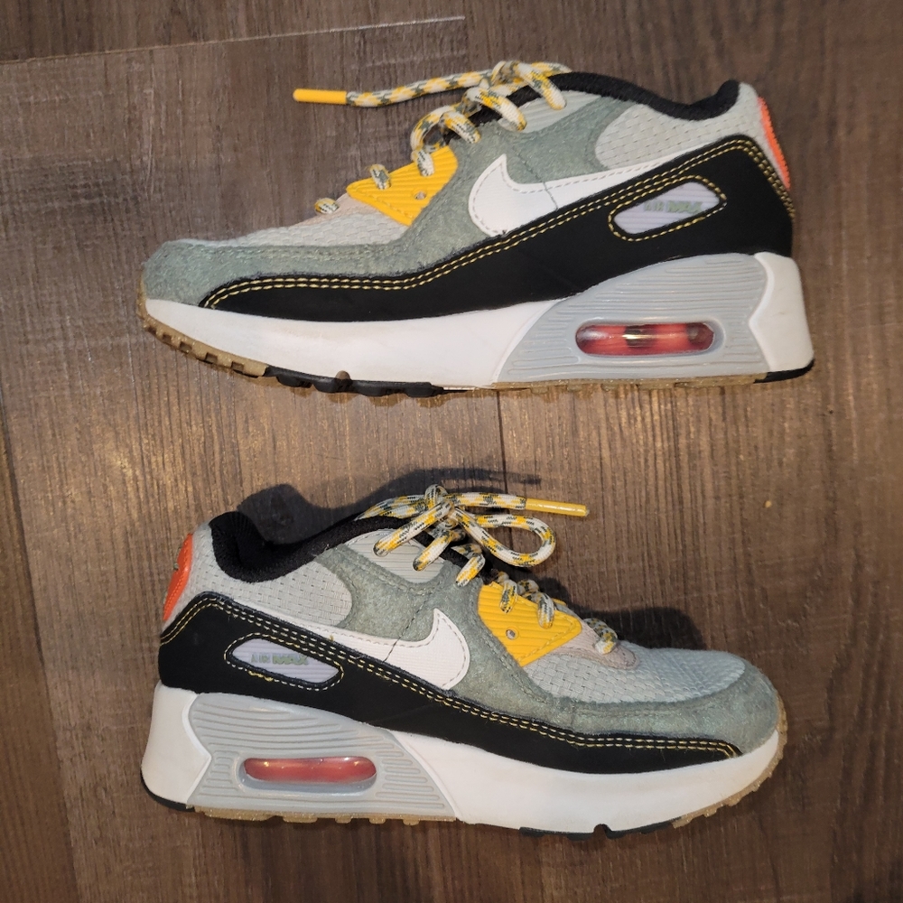 Nike Air Max sneakers size 13
